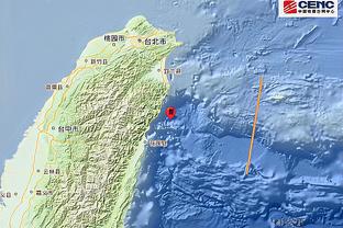 孔德本场7解围+7成功对抗 4关键传球+6成功长传，8.5分全场最高